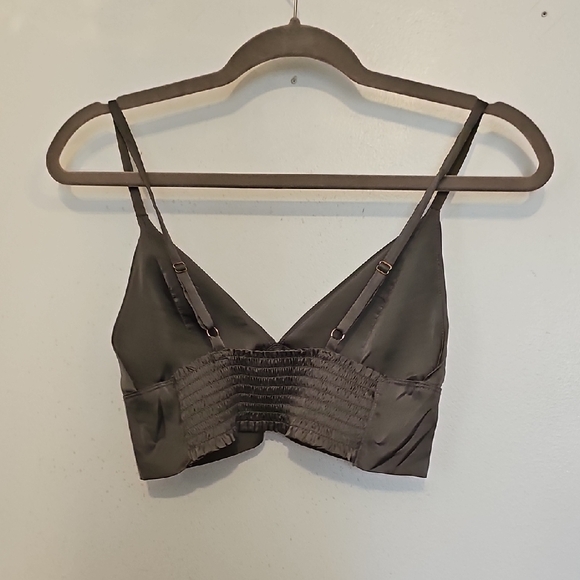 Calvin Klein Women's Black Bralette - Picture 2 of 3